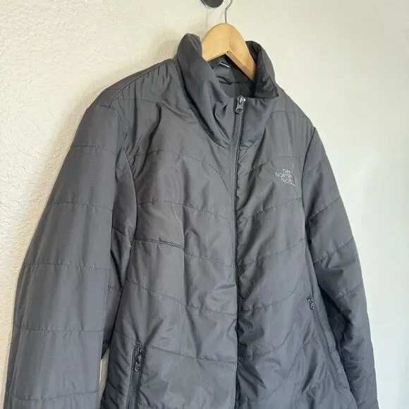 Women’s The North Face Grayish Black Puffer Jacket - Picture 2 of 9